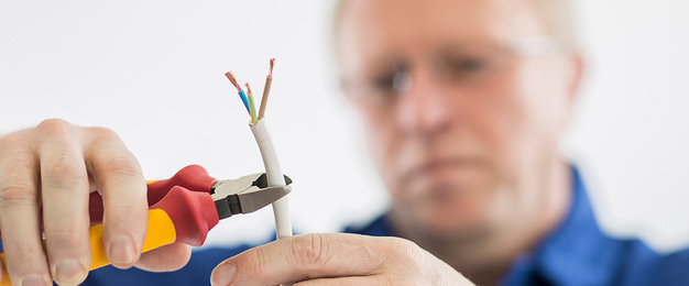 DGUV Vorschrift 3-Check bei Elektrotechnik Kastner GmbH & Co. KG in Westendorf