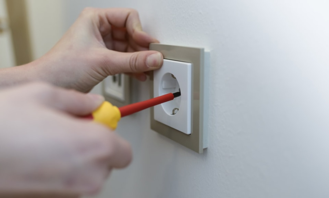 Elektro­installation bei Elektrotechnik Kastner GmbH & Co. KG in Westendorf